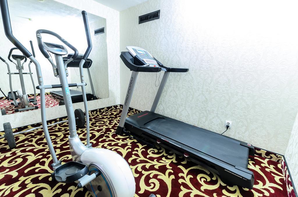 Hotel Articus Craiova Dış mekan fotoğraf