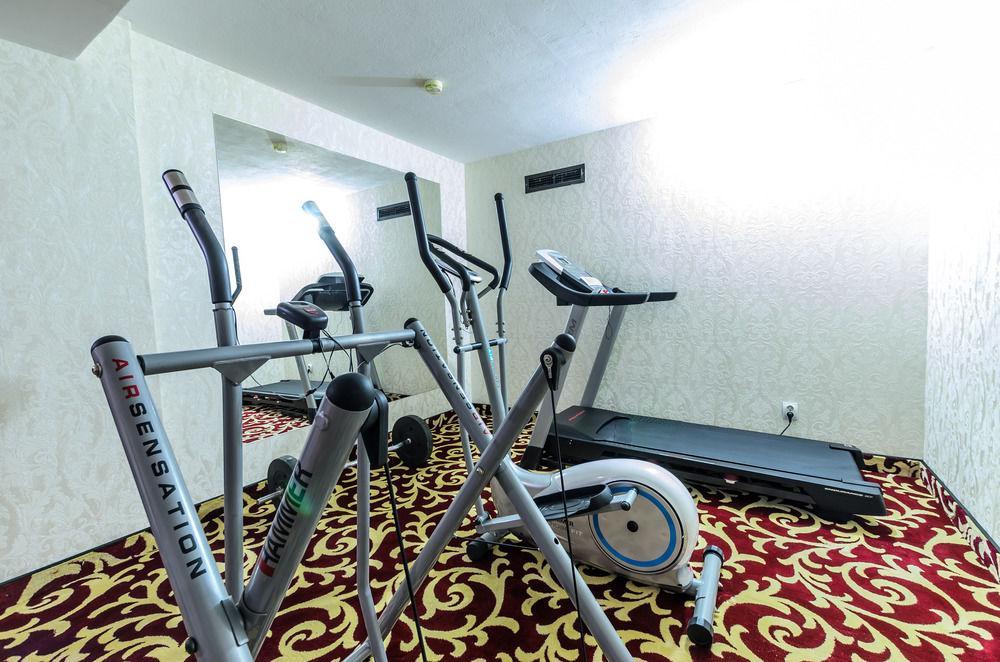 Hotel Articus Craiova Dış mekan fotoğraf